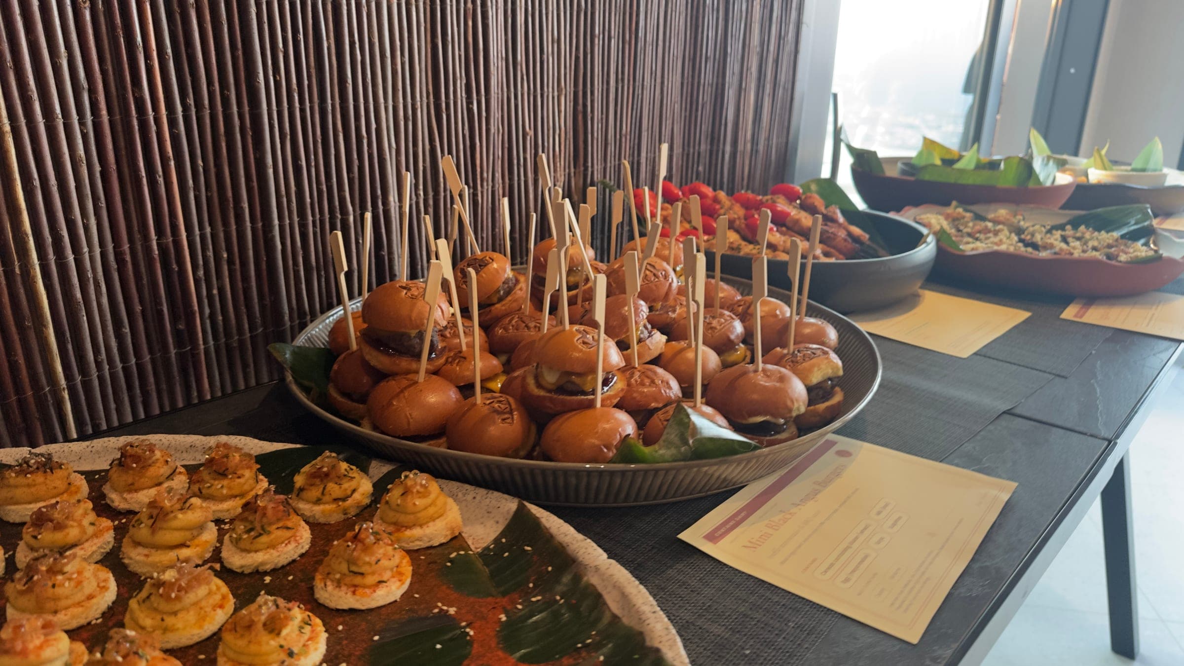 Canapés from ʻĀkau for the reception